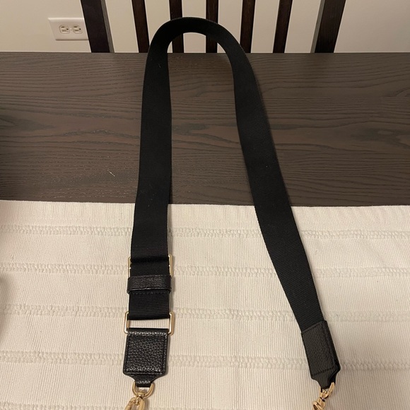 Tory Burch mini thea web crossbody black in good condition, like new barely used - Picture 3 of 5